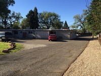 Anderson Oaks Apartments in Anderson, CA - Building Photo - Building Photo