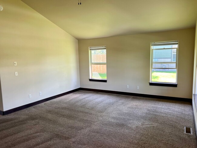 888 N Ferguson Ave in Bozeman, MT - Building Photo - Building Photo