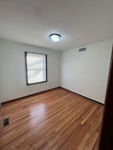 3191 La Vista Dr in St. Ann, MO - Building Photo - Building Photo