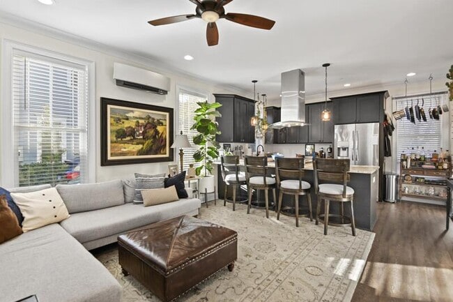 782 Rutledge Ave in Charleston, SC - Foto de edificio - Building Photo