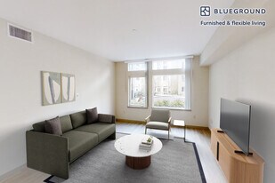 5200 Iron Horse Pkwy in Dublin, CA - Building Photo
