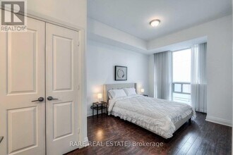 90 Absolute Ave in Mississauga, ON - Building Photo - Building Photo