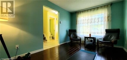 30 Inglewood St in Brantford, ON - Building Photo - Building Photo