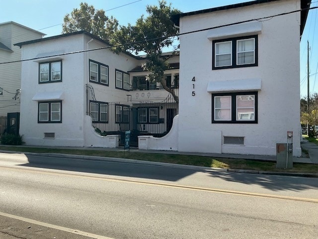 property at 415 Fairview St