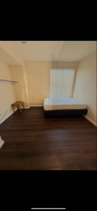 13744 Dellbrook St in Corona, CA - Building Photo - Building Photo
