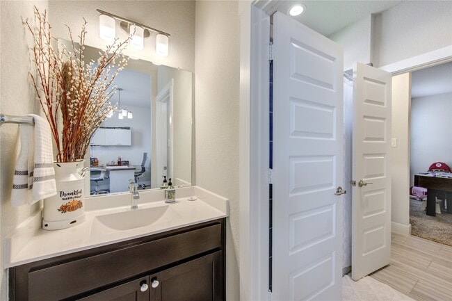 3810 Colorado Bend Dr