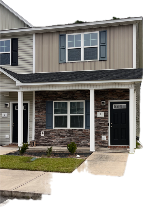 2 Jaydn Dr W in Jacksonville, NC - Building Photo