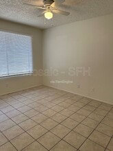 2440 E Waltann Ln in Phoenix, AZ - Building Photo - Building Photo