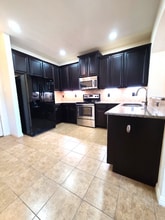 3080 Peyton Brook Dr in Fort Worth, TX - Building Photo - Building Photo