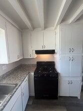 1802 Earl Ave in Corcoran, CA - Building Photo - Building Photo