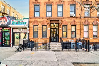 52 Irving Ave in Brooklyn, NY - Building Photo - Building Photo