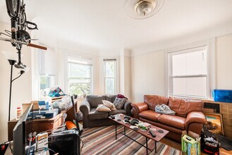 48 Green St, Unit #3 in Boston, MA - Building Photo - Building Photo