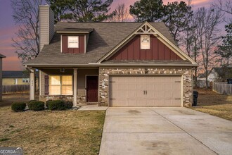 408 Louise Way in Locust Grove, GA - Foto de edificio - Building Photo