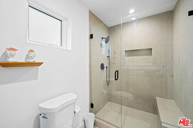 property at 835 N McCadden Pl