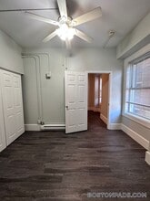 50 Franklin St, Unit 408 in Worcester, MA - Foto de edificio - Building Photo