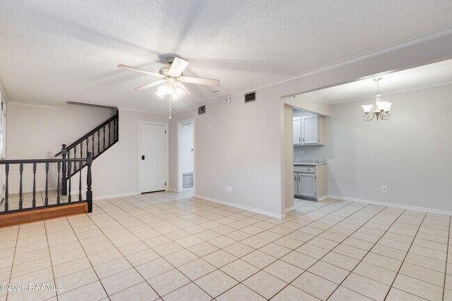 200 Lodge Dr in Lafayette, LA - Building Photo - Building Photo