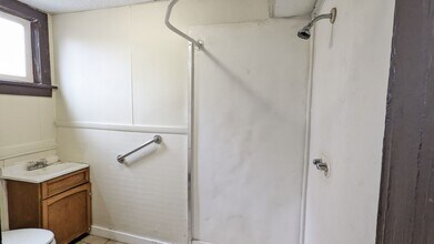 229 Washington Ave in Muskegon, MI - Building Photo - Building Photo