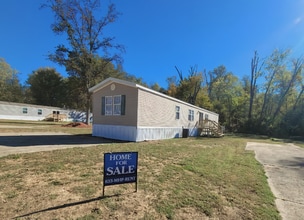 92 Deerwood Park in Centralia, IL - Building Photo - Building Photo