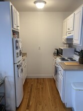 39 Hoyt St, Unit 2 in Stamford, CT - Building Photo - Building Photo