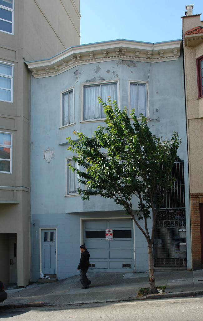 1123-1125 Pacific Ave in San Francisco, CA - Foto de edificio - Building Photo