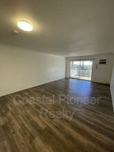 4250 37th St S in St. Petersburg, FL - Building Photo - Building Photo