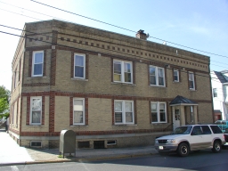 318-320 Nesbit Ter in Irvington, NJ - Foto de edificio - Building Photo