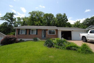428 Tulsa Ave in Manchester, MO - Building Photo - Building Photo