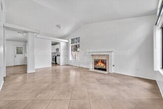 1240 Visconti Dr in Colton, CA - Building Photo - Building Photo
