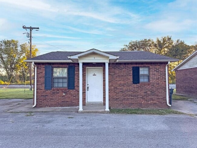 property at 9-409 Thompsonville Ln