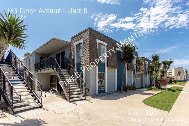 165 Daisy Ave in Imperial Beach, CA - Building Photo - Building Photo