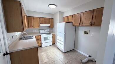 2101 Cass Ave in Evansville, IN - Building Photo - Building Photo