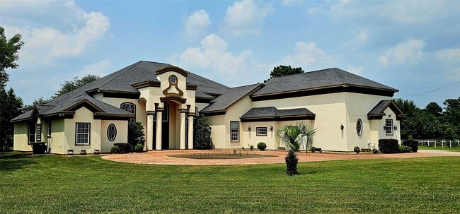 property at 943 High Meadow Ranch Dr