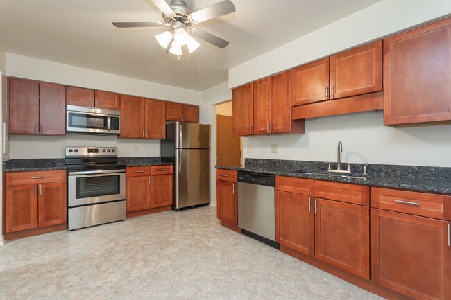 Circle Hill Apartments