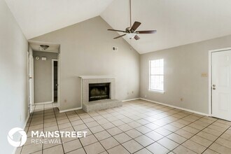 5843 Hickory Cmns in Memphis, TN - Building Photo - Building Photo