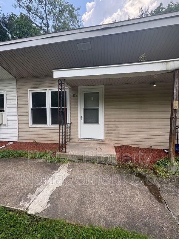 property at 114 Cabanna Ln