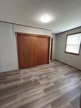 302 E 7th St in Pittsburg, KS - Building Photo - Building Photo