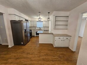 5418 NW Cottonwood Dr in Lawton, OK - Building Photo - Building Photo