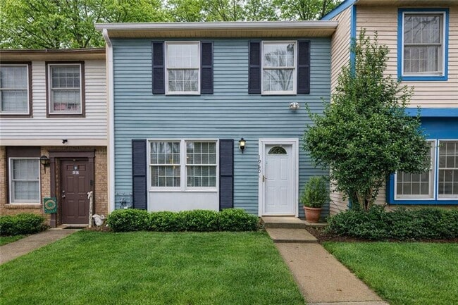 property at 1960 Hamilton Pl SE