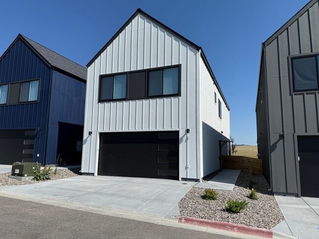 property at 901 Scenic Trl