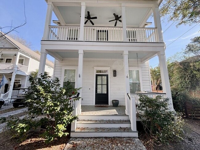 1051 Phillips Park Dr in Mount Pleasant, SC - Building Photo - Building Photo