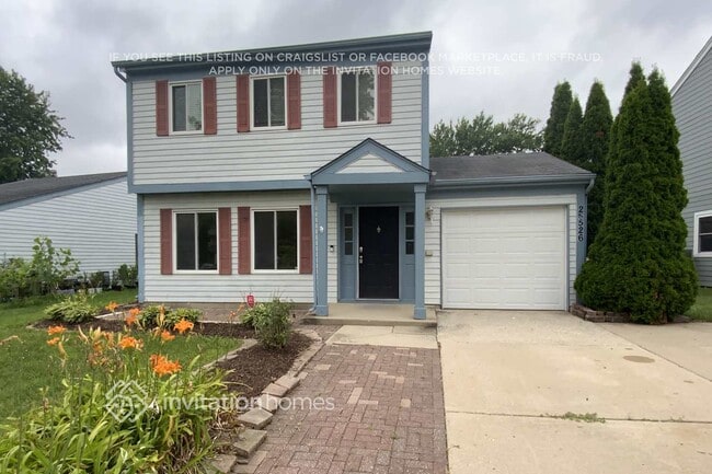 property at 2S526 Cynthia Dr