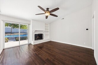 9711 Marlborough Dr in Austin, TX - Building Photo - Building Photo