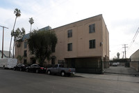 3066 W 15th St in Los Angeles, CA - Foto de edificio - Building Photo