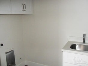 3003 E Blount St in Pensacola, FL - Building Photo - Building Photo