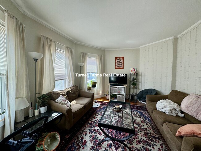 74 Romsey St, Unit 2 in Boston, MA - Building Photo - Building Photo