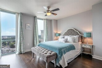 2870 Pharr Ct S Northwest in Atlanta, GA - Building Photo - Building Photo