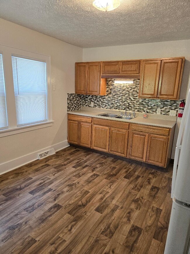 522 Mabel St in Kalamazoo, MI - Building Photo - Building Photo