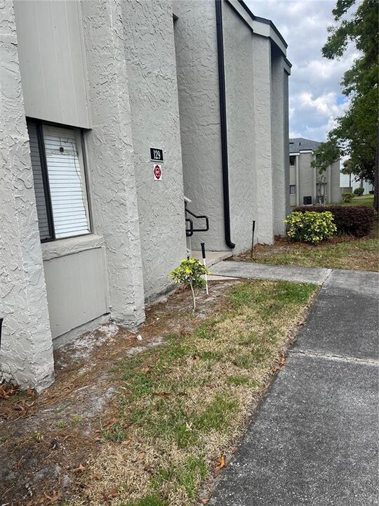129 Springwood Cir in Longwood, FL - Building Photo