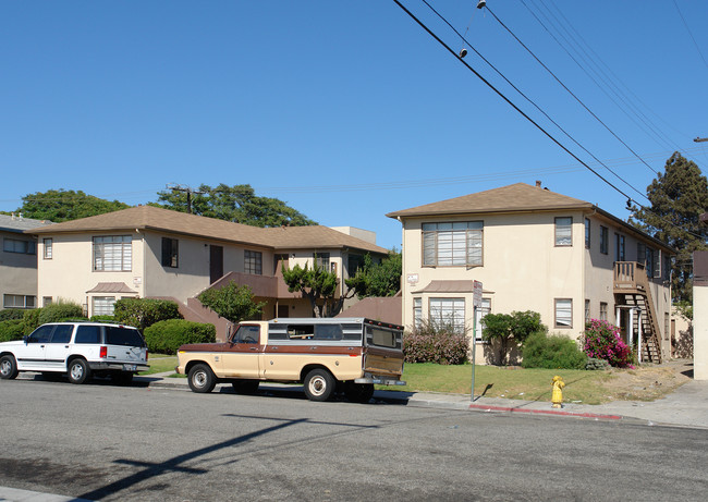 336-344 N G St in Oxnard, CA - Foto de edificio - Building Photo