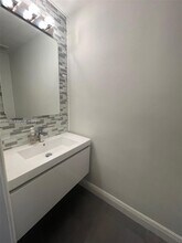 7160 W 3rd Ave in Hialeah, FL - Building Photo - Building Photo